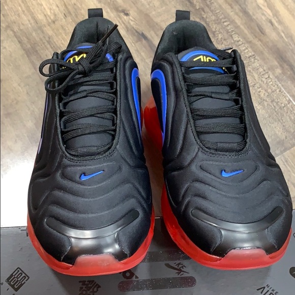 NIKE AIR MAX 720 Black/University Gold - Picture 8 of 16